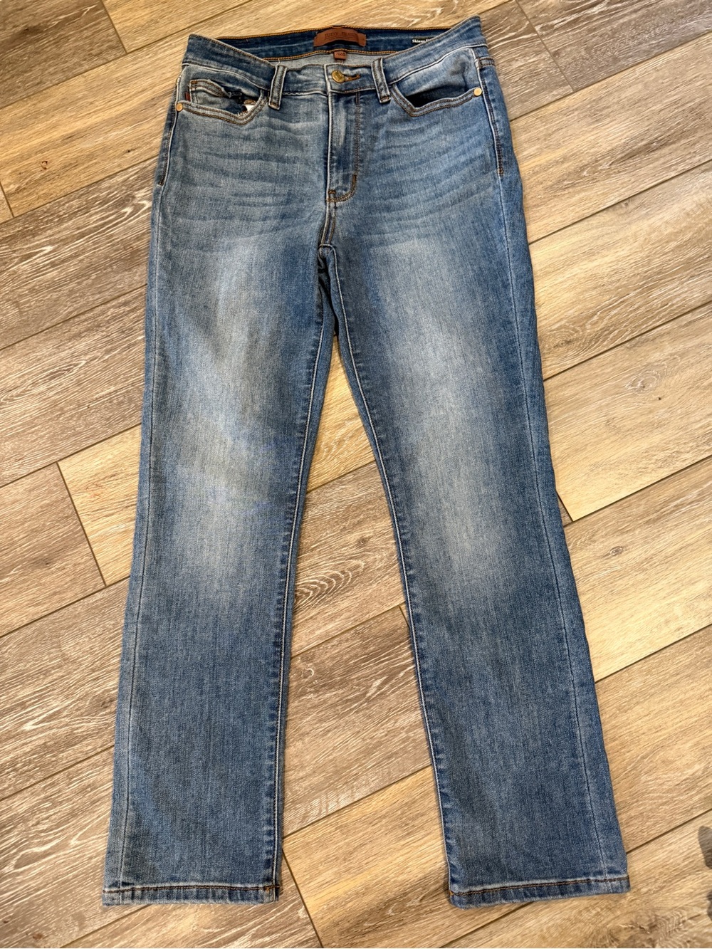 Classic Straight Leg Blue capris